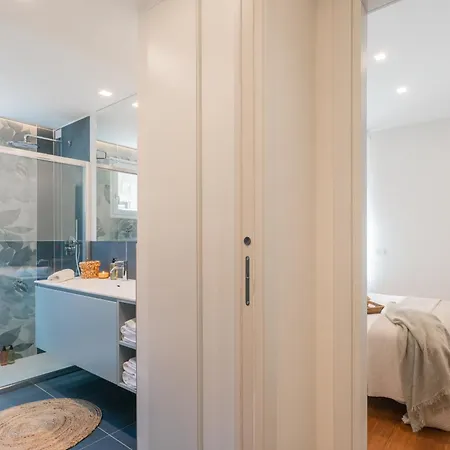 Apartment Volta Square With Terrace By Rent Como